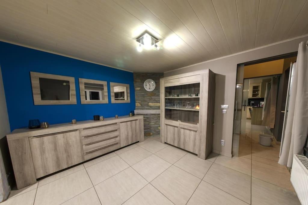 L'Hot'Antique Villa Виелсалм Екстериор снимка